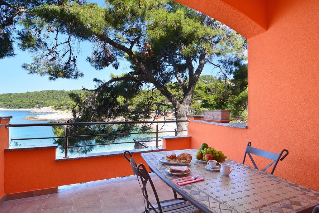 Apartments Juka Đảo Hvar Phòng bức ảnh