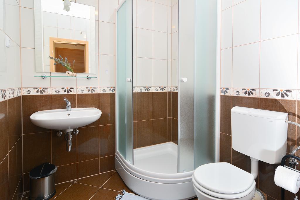 Apartments Juka Đảo Hvar Phòng bức ảnh