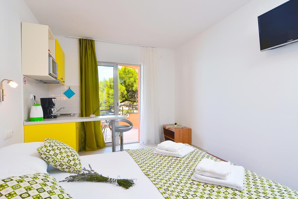 Apartments Juka Đảo Hvar Phòng bức ảnh