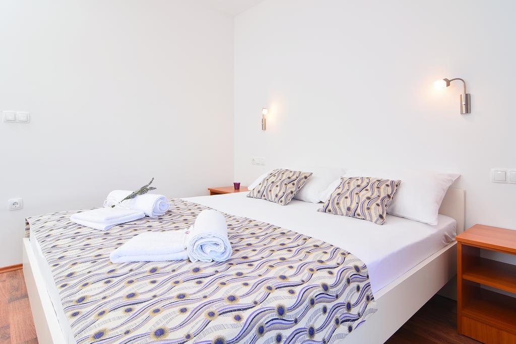 Apartments Juka Đảo Hvar Phòng bức ảnh