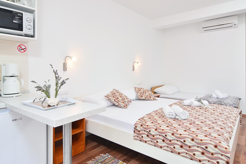 Apartments Juka Đảo Hvar Phòng bức ảnh